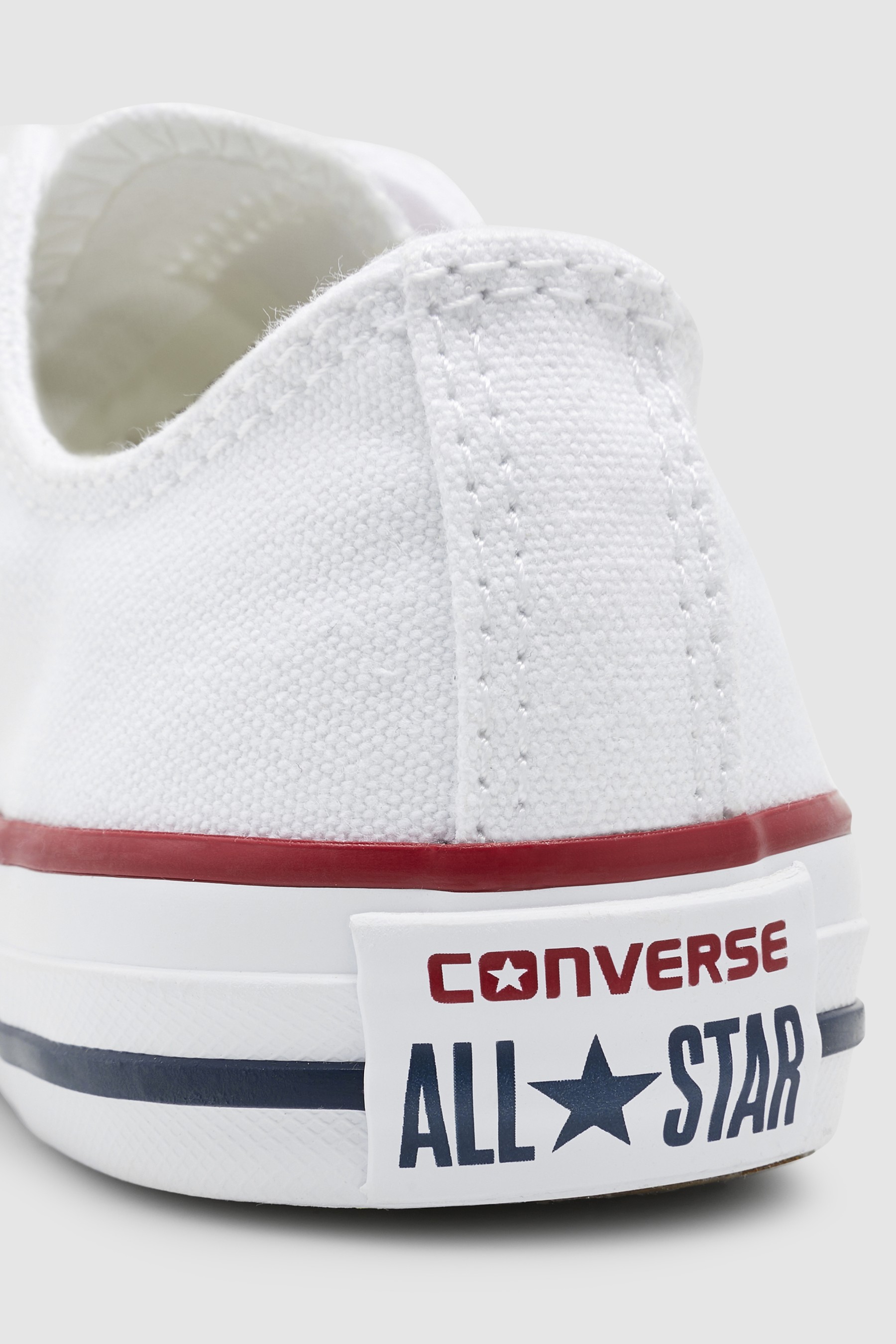 Converse Junior Chuck Taylor All Star Ox Trainers