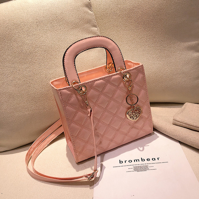 Luxury brand bag 2021 new fashion high quality female handbag lingge chain ladies crossbody handbag shoulder luxury claws