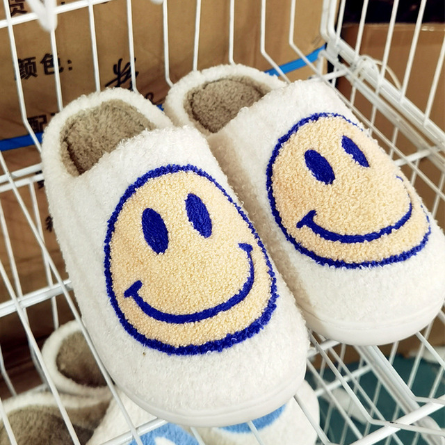 Smiley Face Slippers Winter Women Slippers Fluffy Plush Warm Soft Soled Cotton Shoes Indoor Home Non-slip Bedroom Flat Shoes