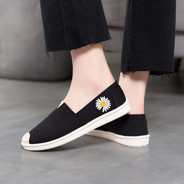 Single Flat Bottom Lazy Fisherman Canvas Shoes 2022 New Style Casual Korean White Canvas Women's Shoes