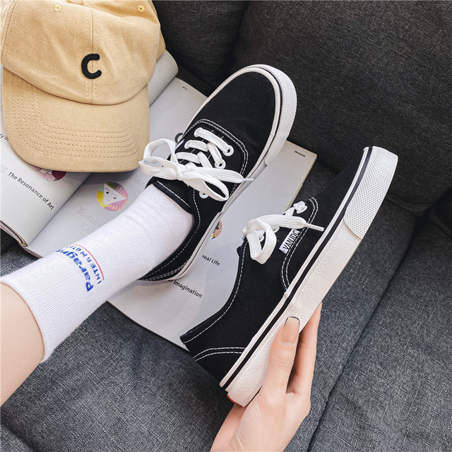 Classic brand canvas shoes women skateboarding shoes woman fashion sneakers loafers ladies low-cut shoes female student