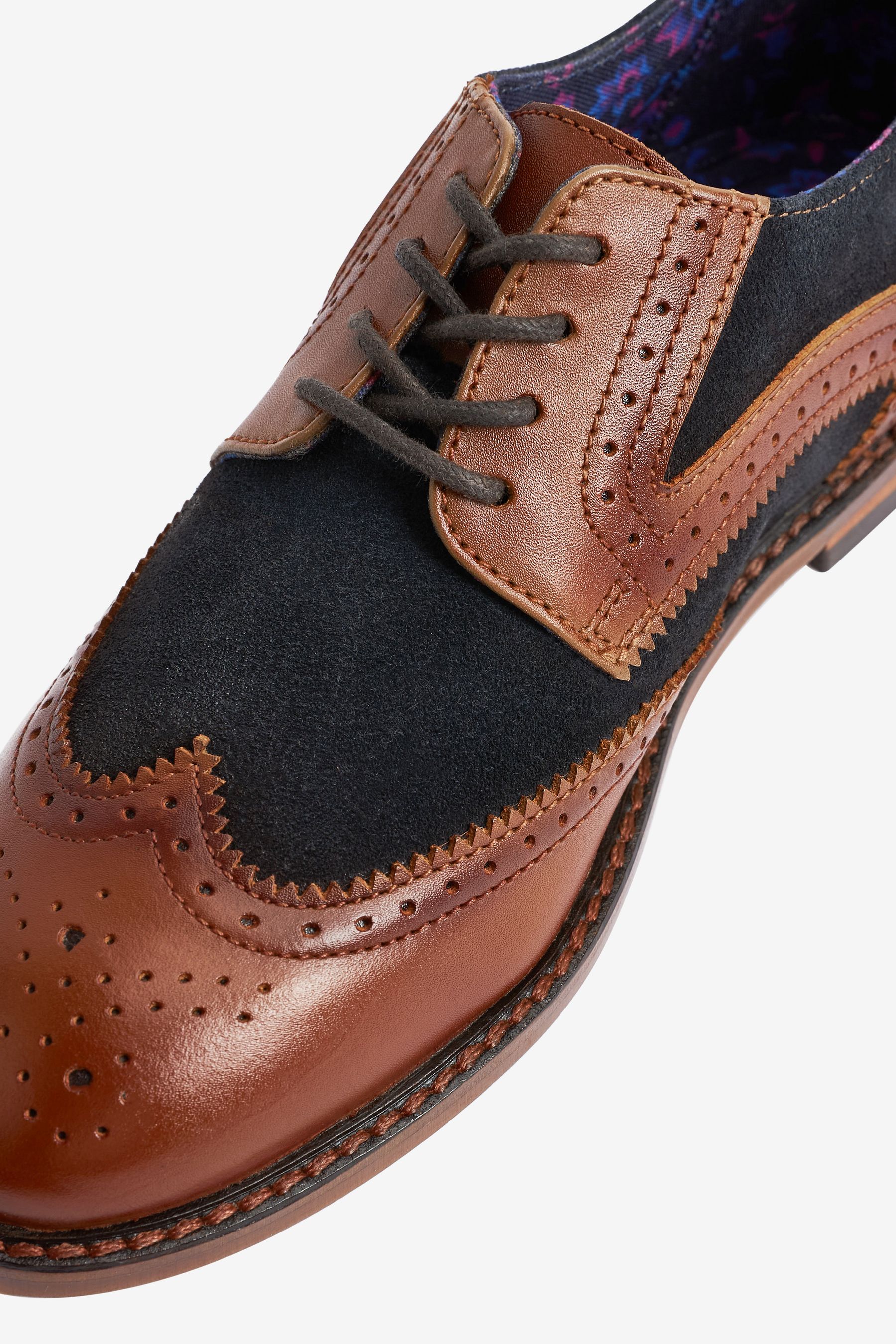 Leather Brogues Standard Fit (F)