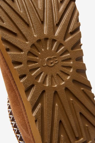 شباشب UGG Tasman