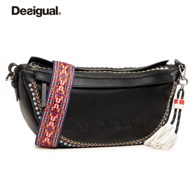 2020 Spain Brand Hot Style Ladies Embroidered Shoulder Bag Ladies Luxury Brand Carry Bags Crossbody Bag For Fashion Women Sold