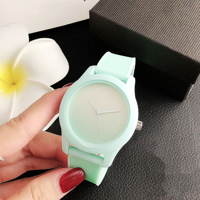 Brand Wrist Watches Fashion Men Women Ladies Girl Couples Crocodile Pattern Quartz Casual Silicone Band Watch LA11