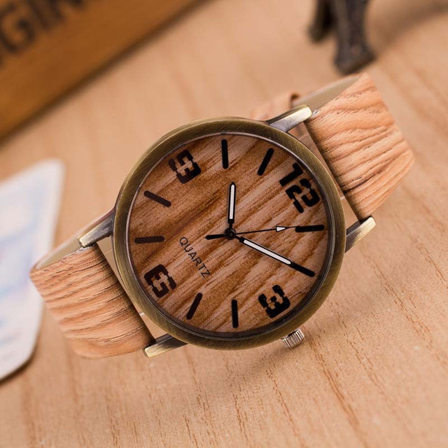 Hot Simulation Wooden Men's Quartz Watches Popular Casual Wooden Color Leather Strap Clock Creative Personality Male Wristwatch