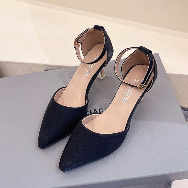 Rimocy Luxury Crystal Buckle Pumps Women 2022 Spring Ankle Strap High Heels Shoes Woman Satin Pointed Toe Thin Heel Party Shoes