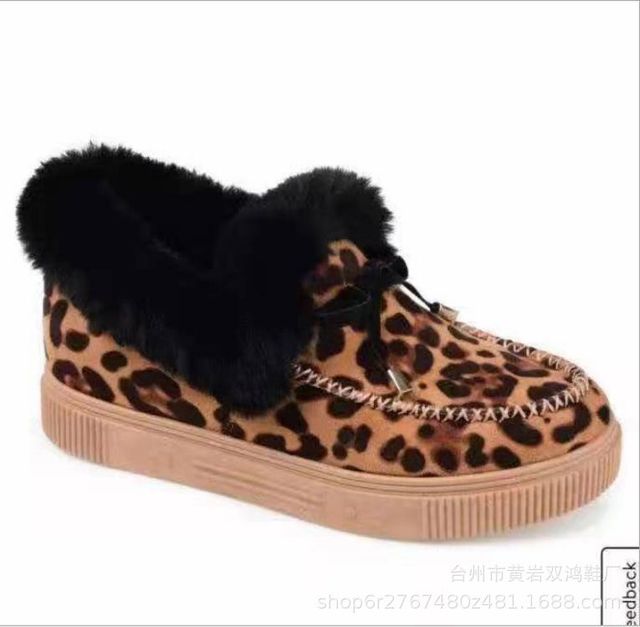 2021 winter thick bottom with fur warm cotton shoes women big size snow boots peas platform flat snow boots with socks