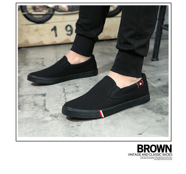 ZYYZYM Canvas Men Shoes Slip-on Style Unisex Breathable Top Fashion Cloth Youth Loafers Male Shoes Plus Size