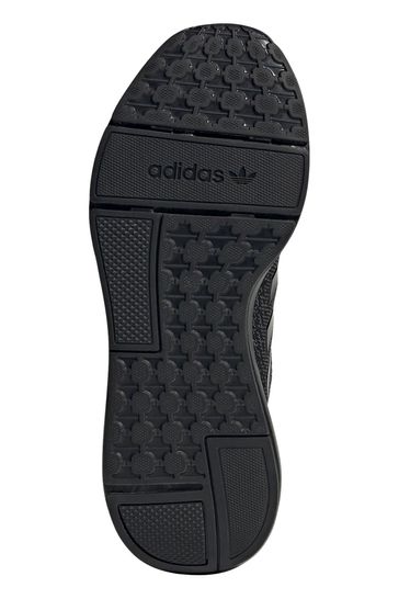 حذاء رياضي أسود Swift Run من adidas Originals