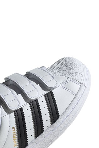 حذاء رياضي Superstar Velcro Junior من adidas Originals