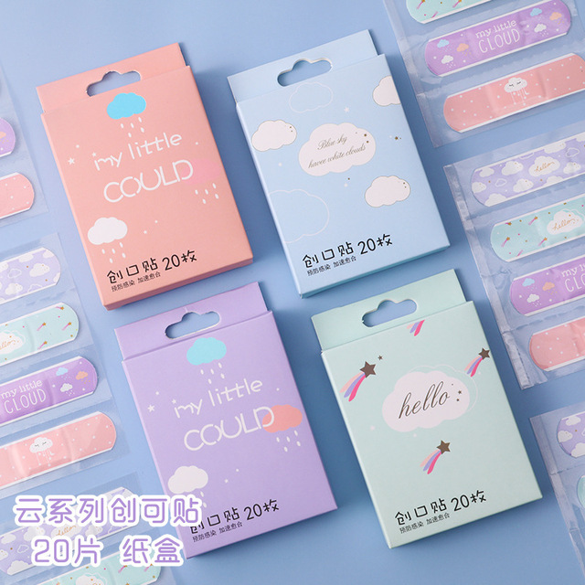 Cute cartoon boxes of waterproof dressing 20 children's hemostatic stick band aid small pure and fresh and breathable wear feet