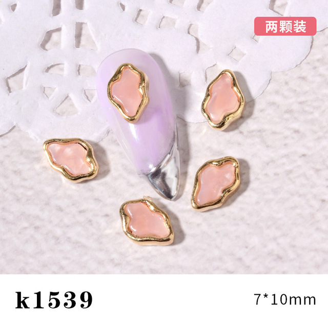 3pcs New Japanese Manicure Metal Amber Four-leaf Clover Shell Butterfly Manicure Gold Edge Irregular Gemstone Jewelry