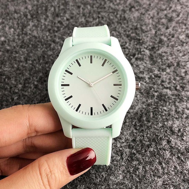 Brand Wrist Watches Fashion Men Women Ladies Girl Couples Crocodile Pattern Quartz Casual Silicone Band Watch LA07