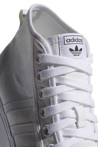 حذاء رياضي NIzza Platform من adidas Originals