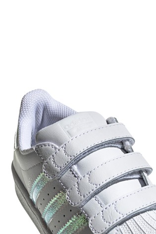 حذاء رياضي Superstar Velcro Junior من adidas Originals