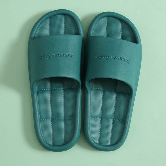 2022 bathroom shower slippers for women summer soft sole high quality beach casual shoes female indoor home pool slippers