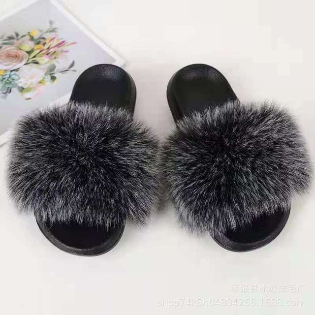 Women Summer New Synthetic Fox Fur Slippers Indoor Home Furry Cute Faux Raccoon Fur Non-slip Outdoor Home Shoes Beach Sandals