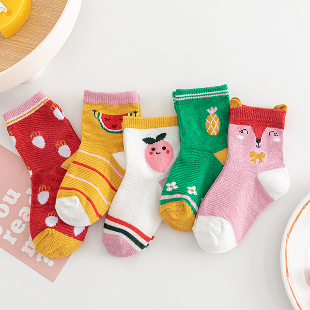 5pairs/lot 3 to 12 Years Kids Soft Cotton Socks Boy Girl Baby Cute Cartoon Warm Fashion School Socks Autumn Winter Cartoon