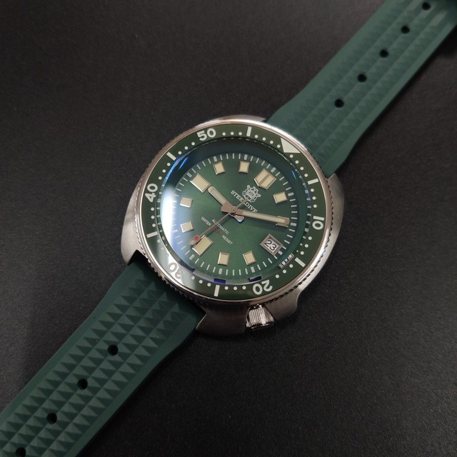 SD1970-GR Men's 44mm Rubber Strap NH35 Diving Watch Green Ceramic Bezel