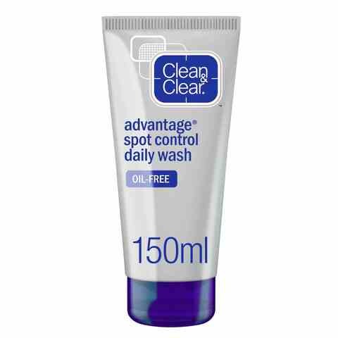 Clean & Clear Daily Oil Free Face Wash 150 ml