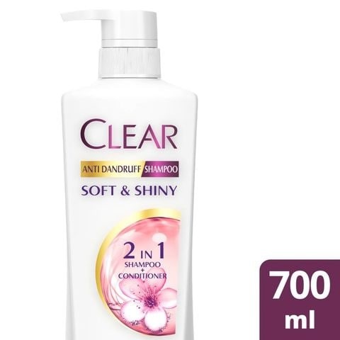 Clear Anti-Dandruff Shampoo For Women - 700 ml