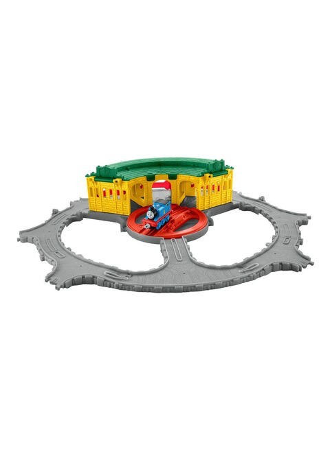 Thomas Adventures Tidemouth Playset by Fisher Price