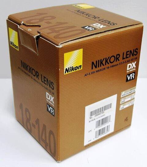 Nikon AF-S DX NIKKOR 18-140mm f/3.5-5.6G ED VR Lens