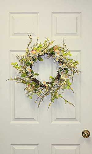 Worth Imports 20 Daisy Wreath W/PIPS &amp; Leaves