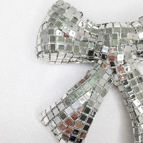 Generic - Salla Silver Bow Mosaic (Large)