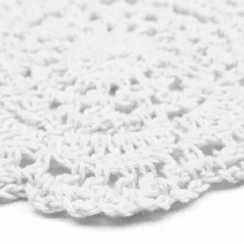 kilofly Small Crochet Cotton Lace Coasters Doilies Pack Set, 4pc, White, Round, 4 inch