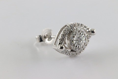 18k ILLUSION DIAMOND EARRING 0.44 CTS-White Gold