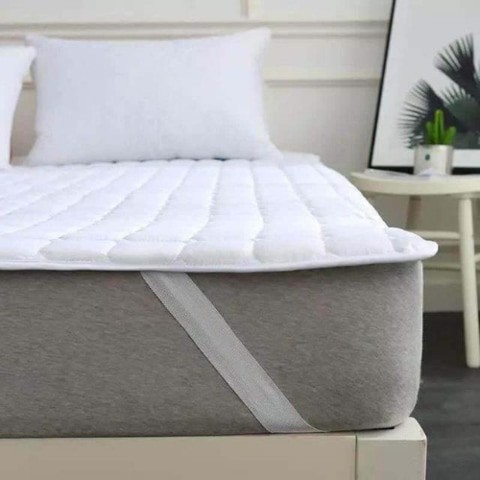 Less Deals - White Mattress Pad, Single Size Bed Cover.