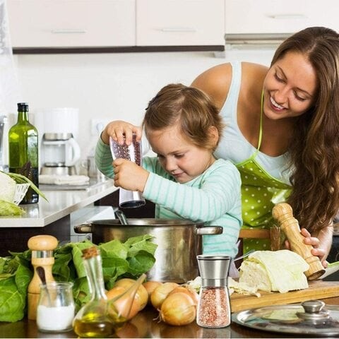 Aiwanto Salt and Pepper Grinder Salt and Pepper Shakers with Stand Stainless Steel Kitchen Storage Salt shaker