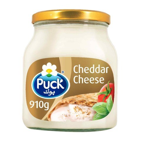 Puck Cheddar Cream Cheese Spread Jar 910g