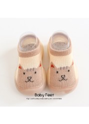 Unisex baby shoes first baby shoes first walkers boy soft sole rubber outdoor baby shoes cute animal socks baby anti-slip