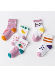 5pairs/lot Baby Boy Boys Socks Home Fabric Cotton Dinosaur Animal Print Cute Socks for Girls Autumn Kids Fashion Mid Socks