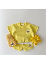 2021 Summer New Cotton Baby Clothes Set Boys and Girls Cute Smiley Print Tops + Shorts 2pcs Kids Children Clothing Suit