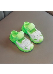 Kids sandals summer 2022 new fashion breathable mesh sport girls soft bottom sneakers boys beach sandals