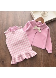 Menoea Christmas Girls Clothes Sets For Kids Knitted Winter Dots T-shirts Skirt 2pcs Suits Ruffles Christmas Vestidos Children Clothes