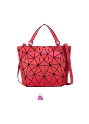 3D Geometric Women Handbag Luminous Large Reflective Bao Bag Women Padded Shoulder Strap 2020