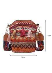 Bohemian Braid Bucket Crossbody Bag with Tassel Fringed Purse Tote Wide Crossbody Shoulder Bag Luxury Strap Designer Handbags