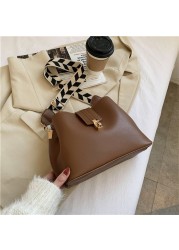 Simple small pu leather bucket crossbody bags for women 2022 new designer lady fashion luxury branded shoulder bag purses