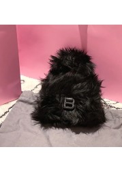 2021 winter new luxury design fashion hourglass pink vintage faux fur bag female portable one shoulder diagonal clutch satchels