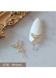 4pcs/lot Love Rose Butterfly Pendant 3D Alloy Nail Art Zircon Pearl Metal Manicure Nails Accessories DIY Nail Decorations Charms