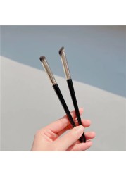 Loebig 1/2pcs Foundation Brush Concealer Makeup Brushes Set Nose Shadow Eye Concealer Cosmetic Contour Cream Brush Beauty Tools