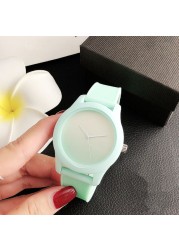 Brand Wrist Watches Fashion Men Women Ladies Girl Couples Crocodile Pattern Quartz Casual Silicone Band Watch LA11