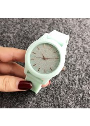 Brand Wrist Watches Fashion Men Women Ladies Girl Couples Crocodile Pattern Quartz Casual Silicone Band Watch LA09