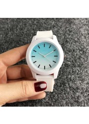 Brand Wrist Watches Fashion Men Women Ladies Girl Couples Crocodile Pattern Quartz Casual Silicone Band Watch LA07