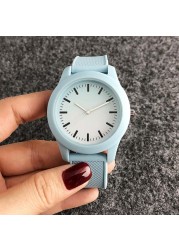 Brand Wrist Watches Fashion Men Women Ladies Girl Couples Crocodile Pattern Quartz Casual Silicone Band Watch LA07